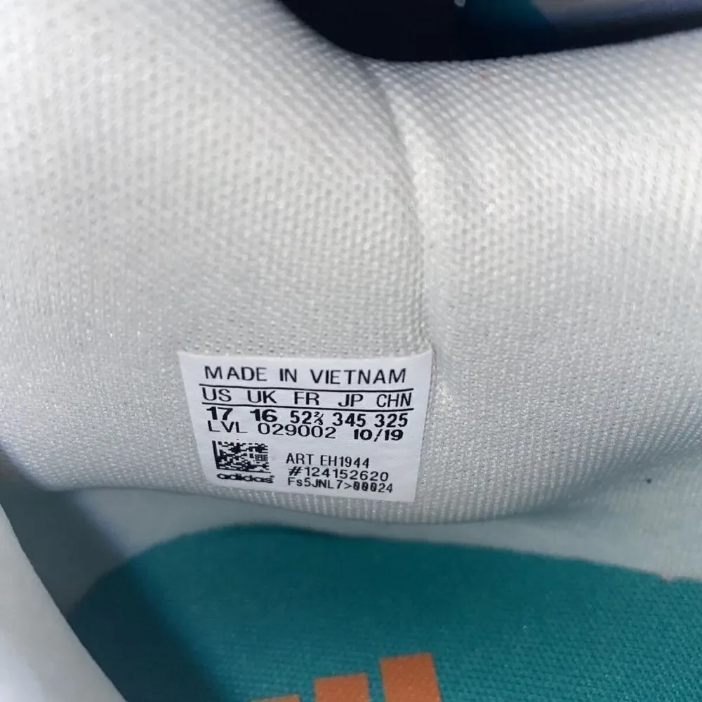 ‎NWB Adidas Harden Stepback EH1944